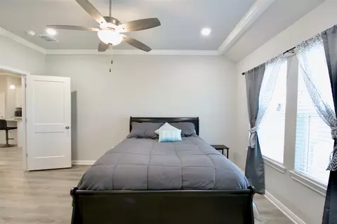 429 Travis Dr, Mcgregor, TX 76657 photo 17