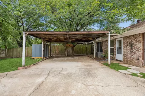 Other - 118 E Denton Dr, Euless, TX 76039 photo 3 of 3