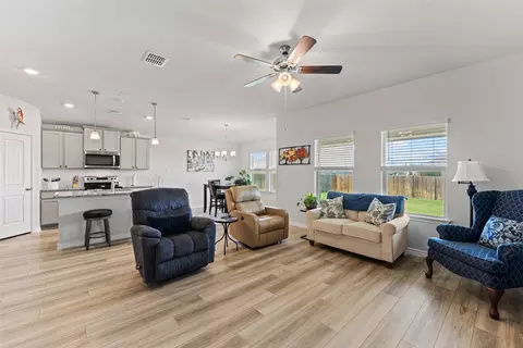 10805 Peperak Ct, Waco, TX 76708 photo 7