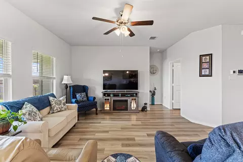 10805 Peperak Ct, Waco, TX 76708 photo 8