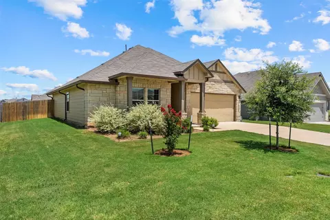 10805 Peperak Ct, Waco, TX 76708 photo 2