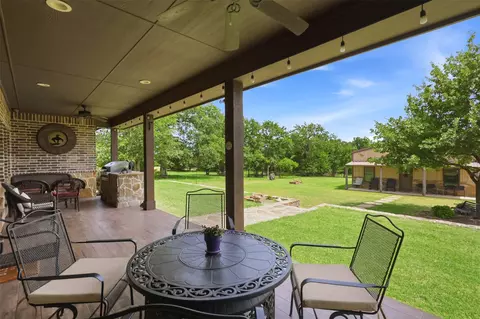2951 Harwell Lake Rd, Weatherford, TX 76088