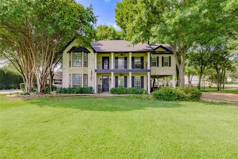 6130 Grauton Dr, Mansfield, TX 76063