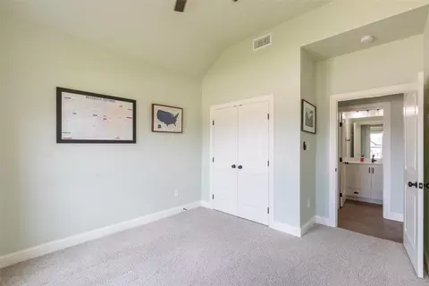 Bedroom - 220 Moon Beam Path, Abilene, TX 79602 photo 4 of 8