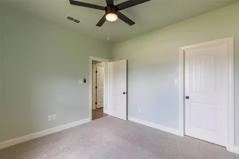 Bedroom - 220 Moon Beam Path, Abilene, TX 79602 photo 6 of 8