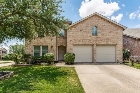 301 Highland Glen Dr, Wylie, TX 75098