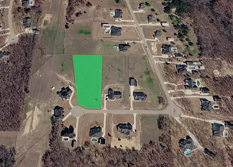760 Glade Park Ct, Azle, TX 76020