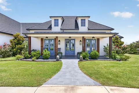 3008 Perkins Ln, Weatherford, TX 76088