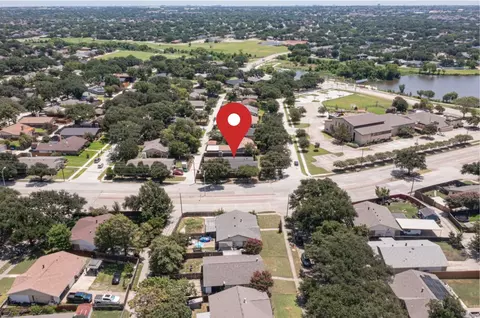 1901 Paxton Dr, Carrollton, TX 75007