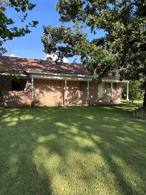4433 Pruett Rd, Shreveport, LA 71107
