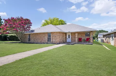 923 Moore St, Cedar Hill, TX 75104