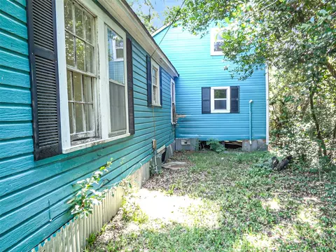 Exterior - 433 N Main St, Sibley, LA 71073 photo 2 of 4