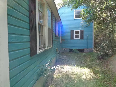 Exterior - 433 N Main St, Sibley, LA 71073 photo 2 of 3