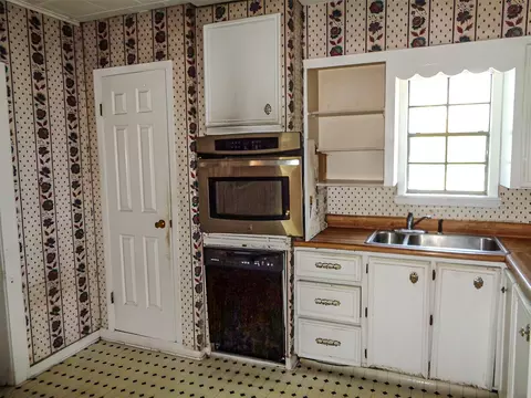 Kitchen - 433 N Main St, Sibley, LA 71073 photo 1 of 2