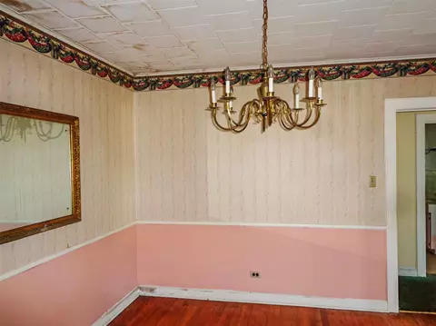 Dining - 433 N Main St, Sibley, LA 71073 photo 1 of 2