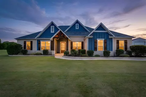 120 Homestead Ln, Waxahachie, TX 75165