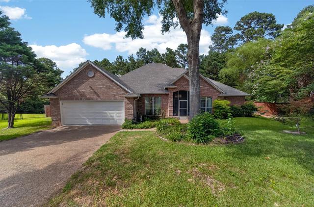 14317 Cedarwood Cir, Tyler, TX 75703