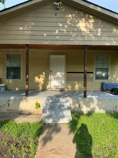 2834 Michigan Ave, Dallas, TX 75216