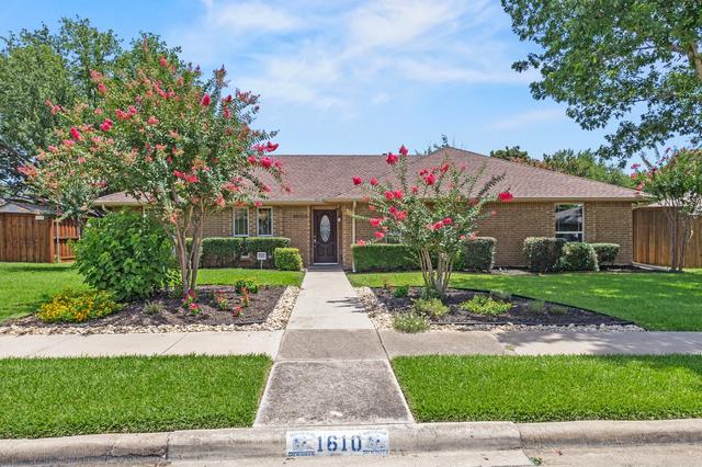 1610 Steenson Dr, Carrollton, TX 75007