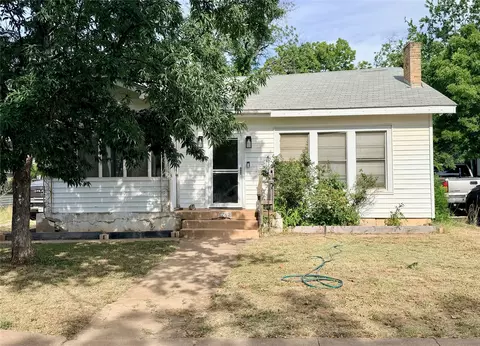 1242 Jeanette St, Abilene, TX 79602