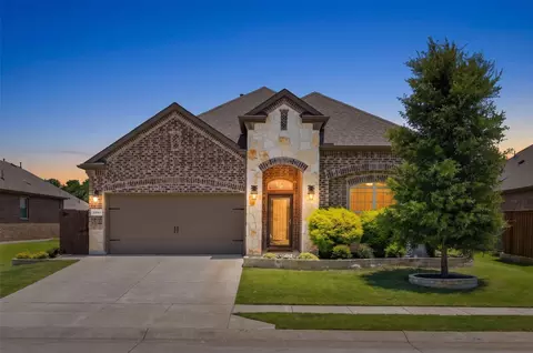 11316 Culberson Dr, Aubrey, TX 76227