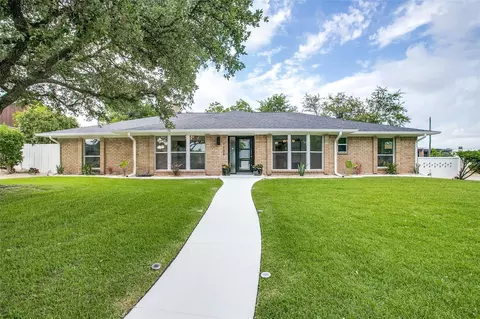 7208 Fernmeadow Dr, Dallas, TX 75248