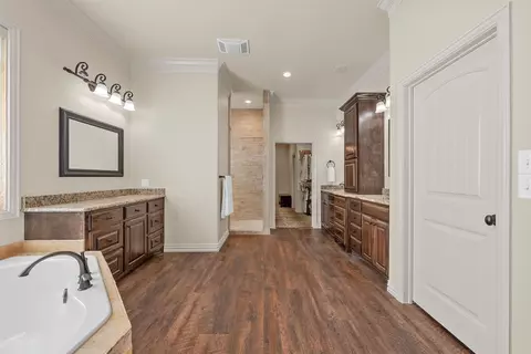 161 Rancho Lorena Dr, Lorena, TX 76655 photo 14