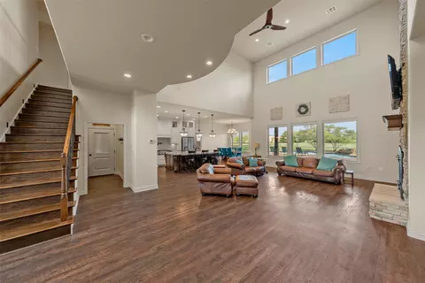 161 Rancho Lorena Dr, Lorena, TX 76655 photo 4