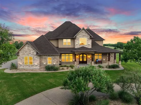 161 Rancho Lorena Dr, Lorena, TX 76655 photo 1