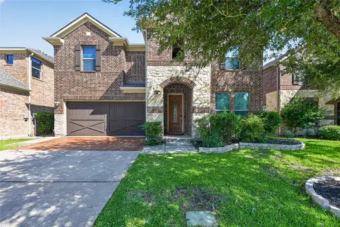 1049 Chickasaw Dr, Carrollton, TX 75010