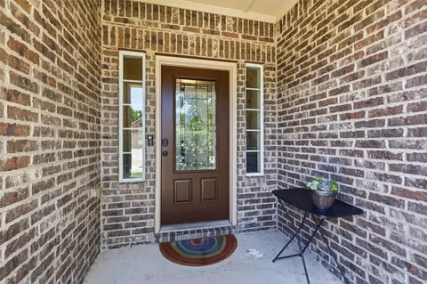 413 Water Oak, Denton, TX 76209