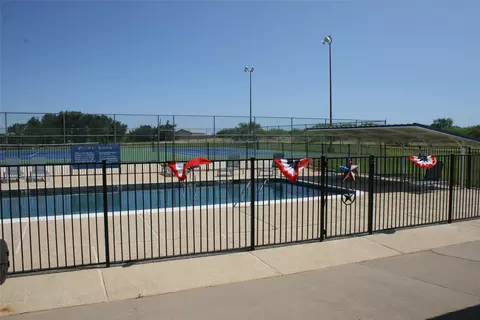 Exterior - 3033 Hells Gate Loop #D101, Strawn, TX 76475 photo 9 of 11