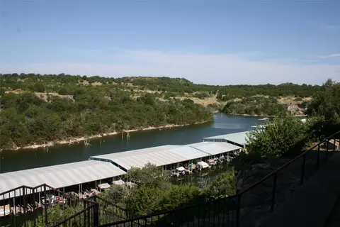 3033 Hells Gate Loop #D101, Strawn, TX 76475 photo 8