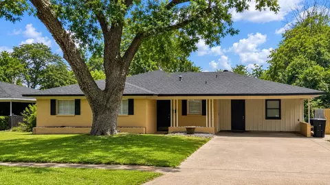 105 Carroll St, Shreveport, LA 71105
