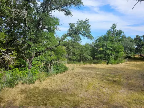 4017 Fall Creek Dr, Weatherford, TX 76087