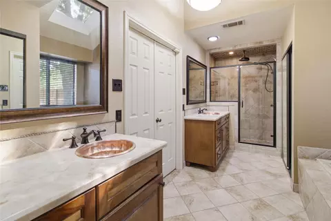 2701 Beau Dr, Mesquite, TX 75181