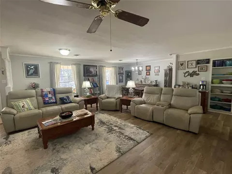 618 E Vinnie St, Plain Dealing, LA 71064 photo 8