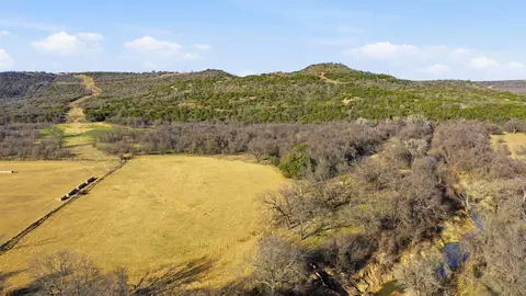 200 Patterson Ln, Palo Pinto, TX 76484 photo 4