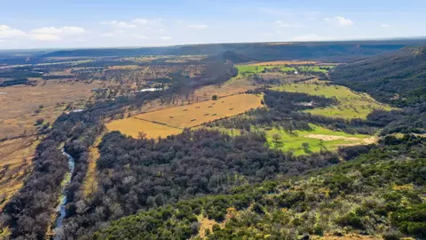 200 Patterson Ln, Palo Pinto, TX 76484 photo 12