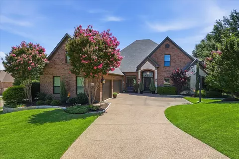 3200 Village Crest Ct, Flower Mound, TX 75022