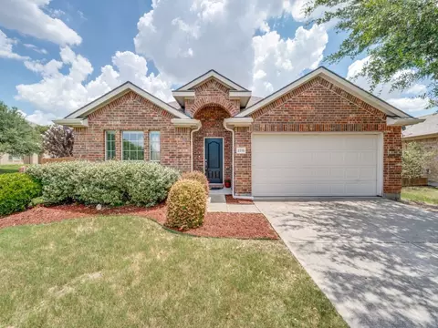 2216 Julian Dr, Mckinney, TX 75071