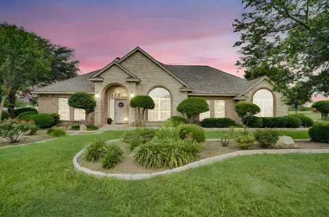 7810 Mavis Ave, Waxahachie, TX 75167