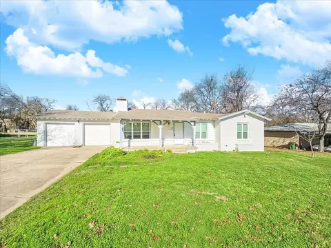 7015 Dover Ln, Richland Hills, TX 76118