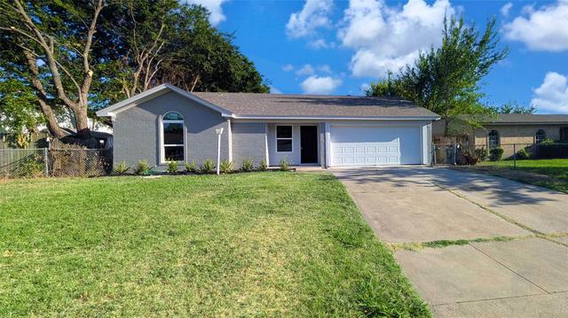 1324 Limerick Dr, Fort Worth, TX 76134