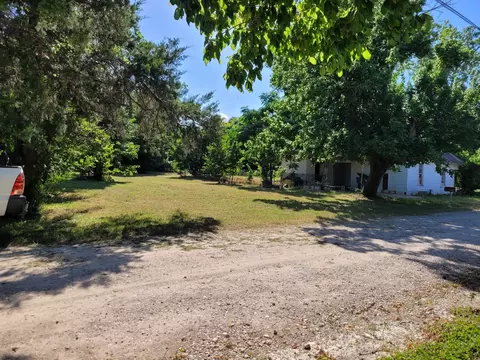 909 Ivan Rd, Waco, TX 76706 photo 9