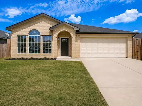 7113 Avington Way, Fort Worth, TX 76133