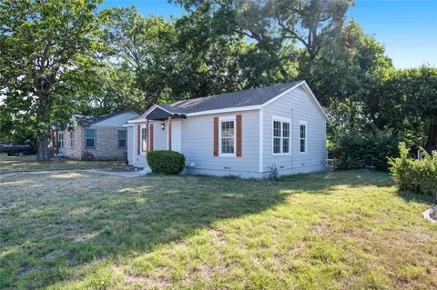 2321 Eastover Ave, Fort Worth, TX 76105