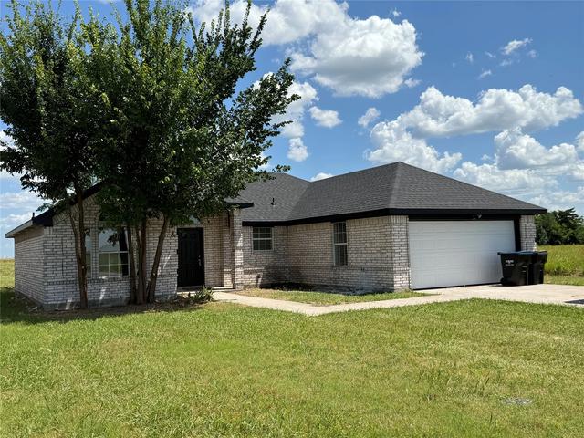 298 Lone Star Dr, Crandall, TX 75114