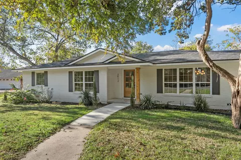Exterior - 3412 Sturgis Ln, Waco, TX 76708 photo 2 of 8
