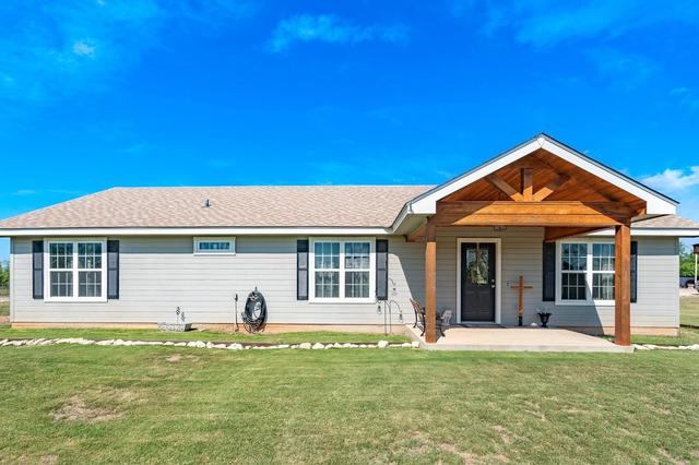 1002 County Road 209, Wingate, TX 79566